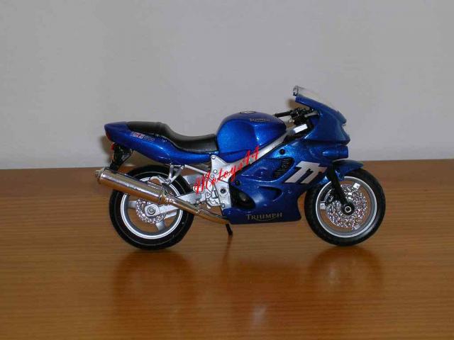 0783 - TRIUMPH 600 TT
