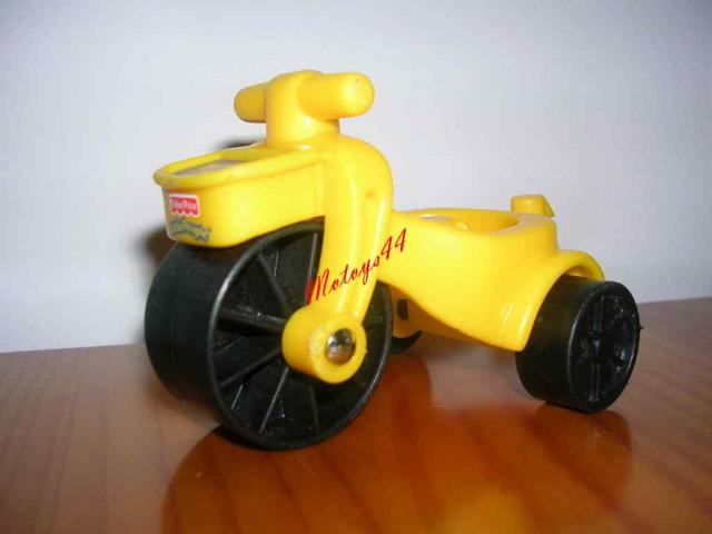 2067 - MATTEL FISHER PRICE  