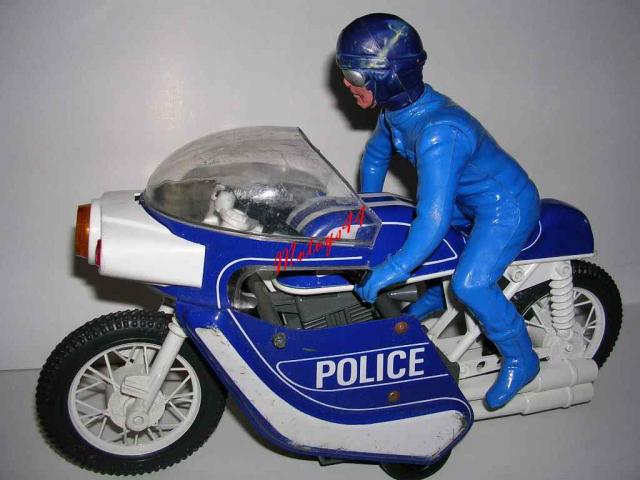 3571 - MOTO DE POLICE JOUSTRA CEJI