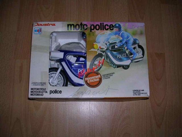 3574 - BOITE MOTO DE POLICE JOUSTRA CEJI