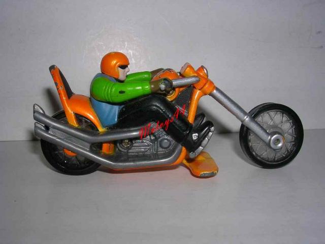 8423 - HOT WHEELS MATTEL