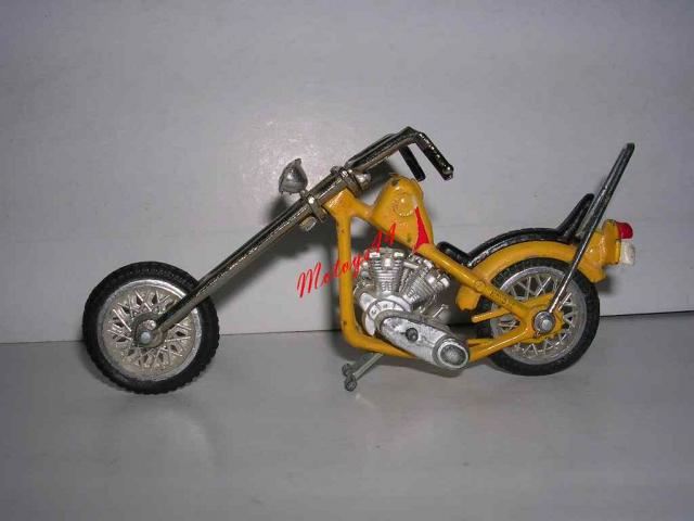9004 - MARQUE INCONNUE